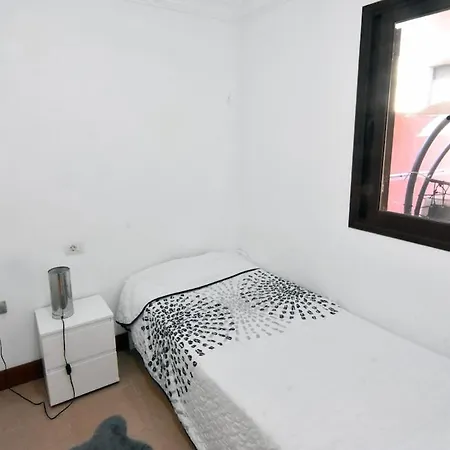 Apartamento House With Jacuzzi In *